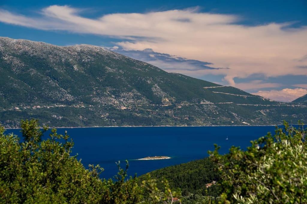 Villa Elisabeth Sea View Private Pool Fiskardo Kefalonia Katsarata Exterior photo